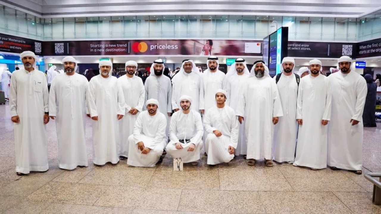 إقامة دبي تحتفل بعودة الحجاج بختم “الإمارات ترحب بعودة الحجاج”